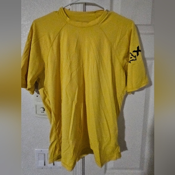 XCEL Yellow Top - Picture 1 of 5